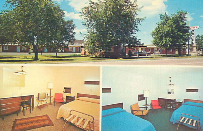 Ritz Motel (Birch Haus Motel) - Old Postcard Photo